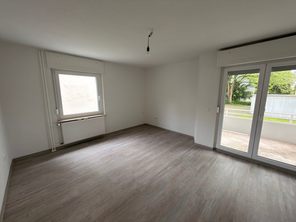 Mitten drin statt nur dabei: ansprechende 2,5-Zimmer-Wohnung - Photo 1