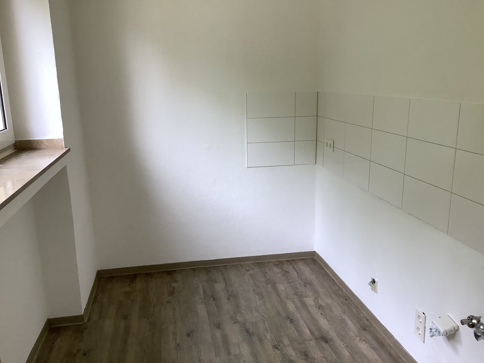 Stop! Interessante 2,5-Zimmer-Wohnung - Photo 2
