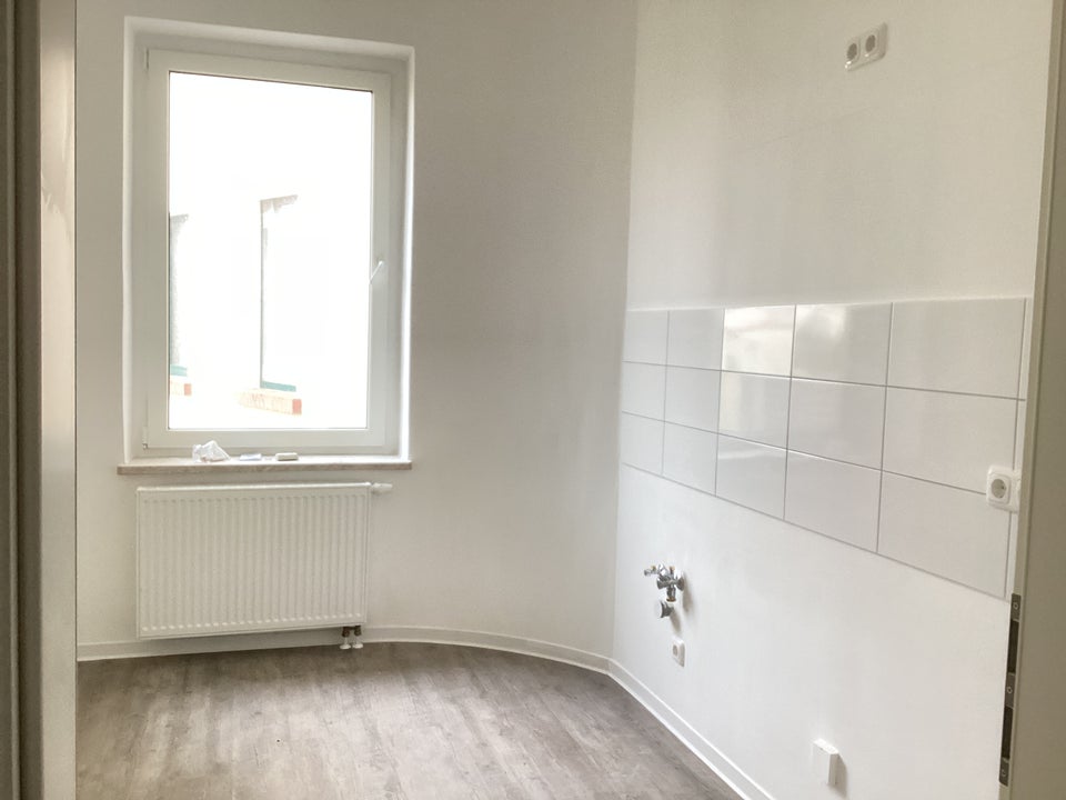 Miltitz- 3-Zimmerwohnung, neues Bad mit Wanne und Dusche! - Foto 3