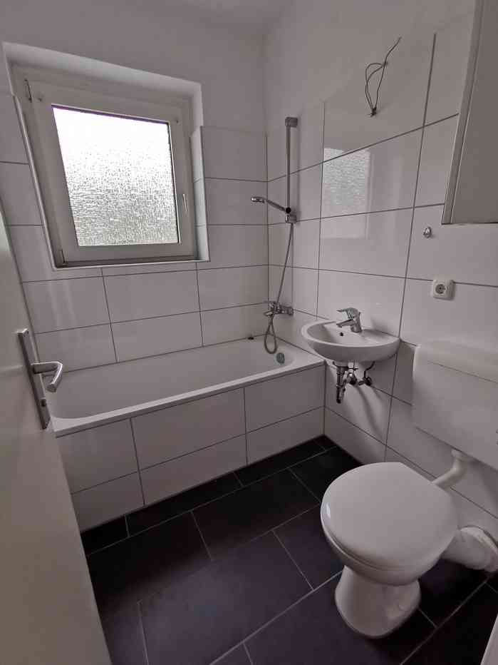 Attraktiv! Schöne 3-Zimmer-Wohnung mit Balkon - Foto 3