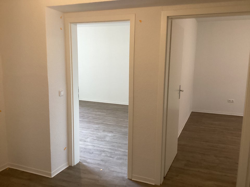 Endlich Platz für die Familie: geräumige 4-Zimmer-Wohnung - Photo 3