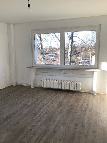 Moderne 2,5 Zimmer-Wohnung mit Balkon - Photo 5
