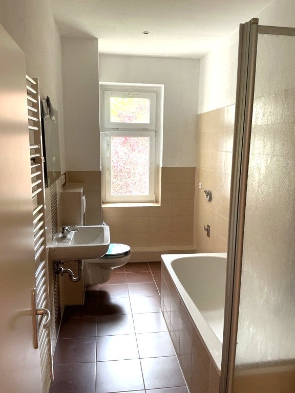 5 Raum Wohnung mit Balkon in Sanierung - Photo 4