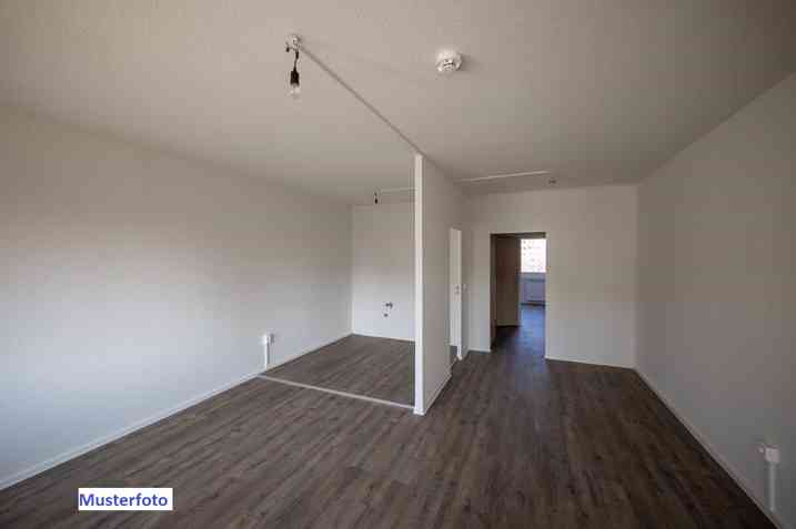 Preiswerte und interessante 3-Zimmer-Wohnung. - Foto 1