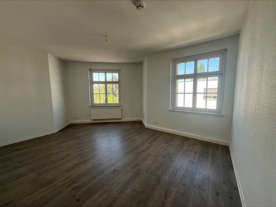 Mitten drin statt nur dabei: praktische 3-Zimmer-Wohnung - Foto 1