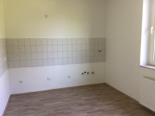 Bezugsfertige und renovierte 3-Zimmer-Wohnung im EG. ! - Foto 1