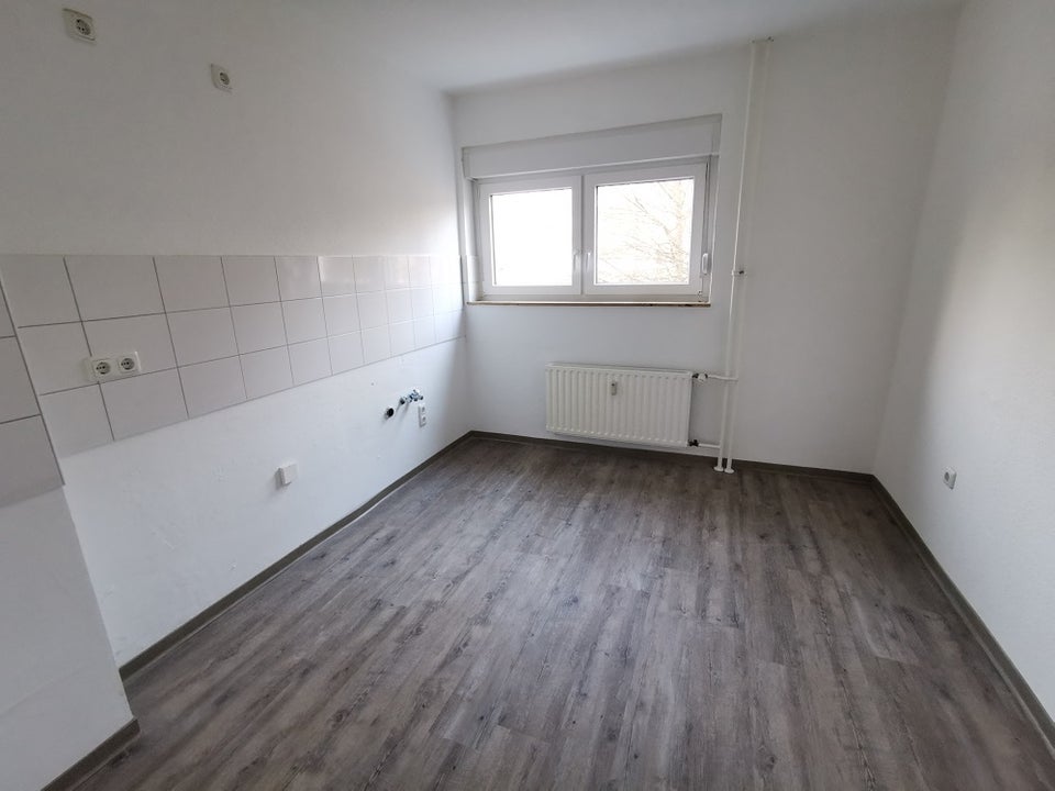 Familienfreundliche 3-Zi.-Whg. mit Balkon - Foto 4
