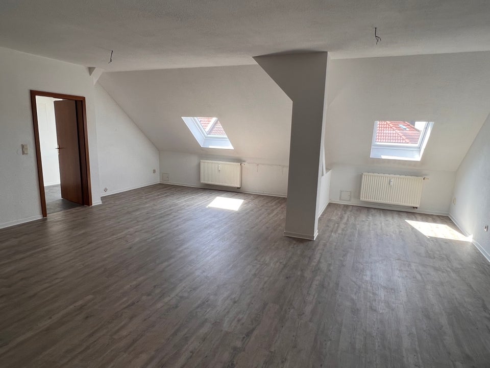 Leipzig Leutzsch- 3 Zimmer Dachgeschoss Wohnung - Photo 3