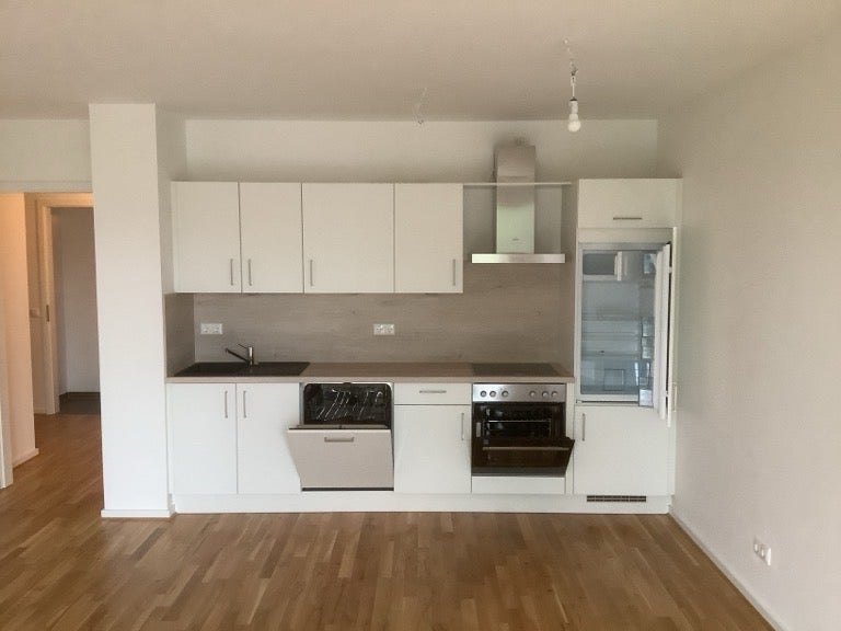Wohnglück: moderne 2-Raum-Wohnung mit EBK - Foto 3