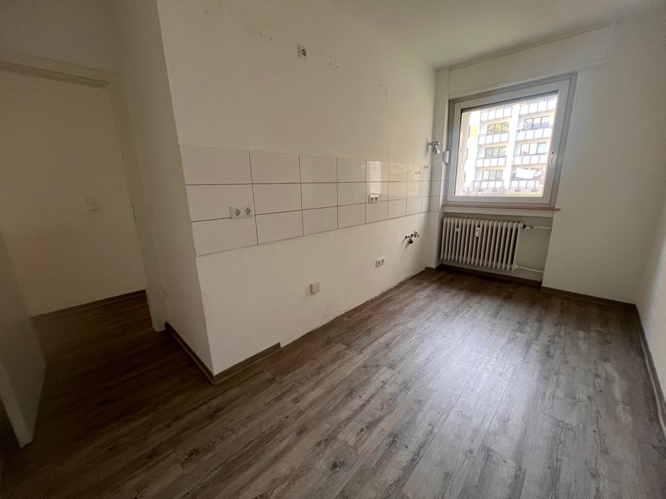 Tolle Wohnung im EG frei mit Balkon und bodengleicher Dusche - Foto 2