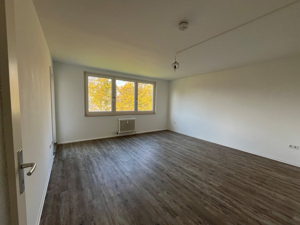 Schöne 3-Zimmer-Wohnung sucht Mieter - Photo 1