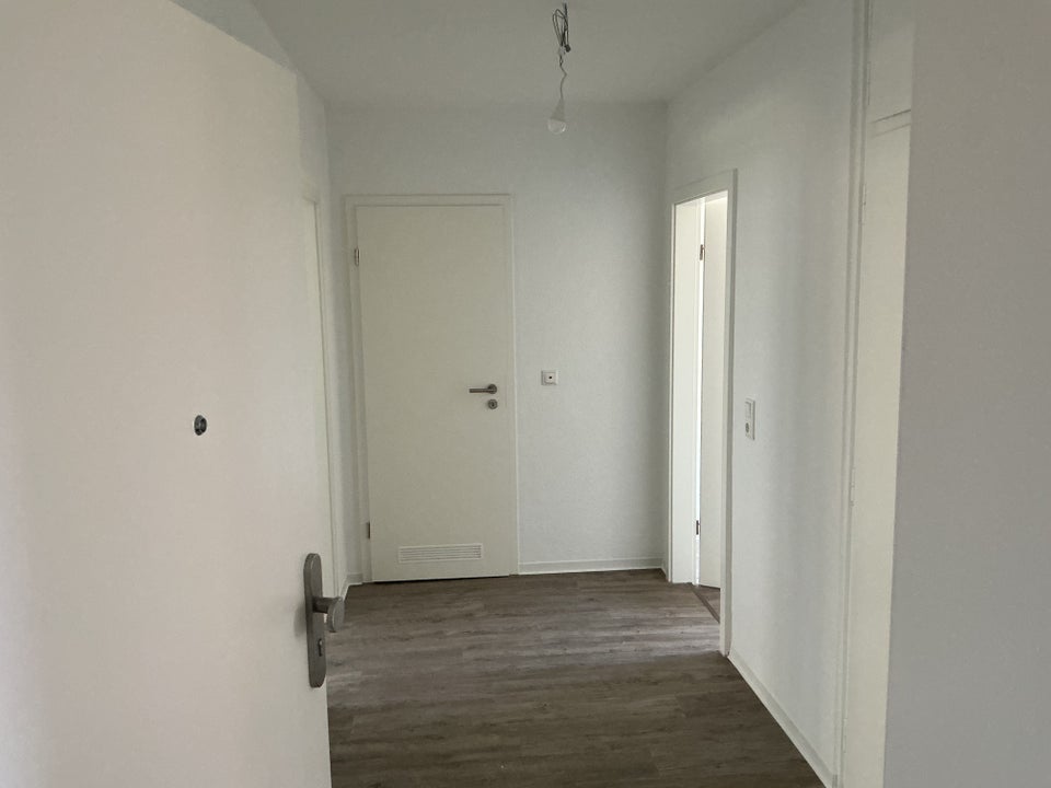Wohnglück - günstig geschnittene 2-Zi.-Wohnung - Photo 5