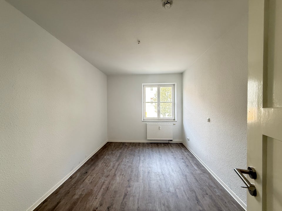 Ich wurde frisch für Sie saniert! - Photo 1
