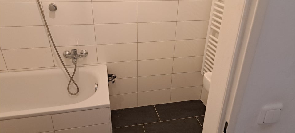 Kurzfristig zum 15.07 - Schöne Whnung zentral auf der Oberbilker Allee - Foto 4