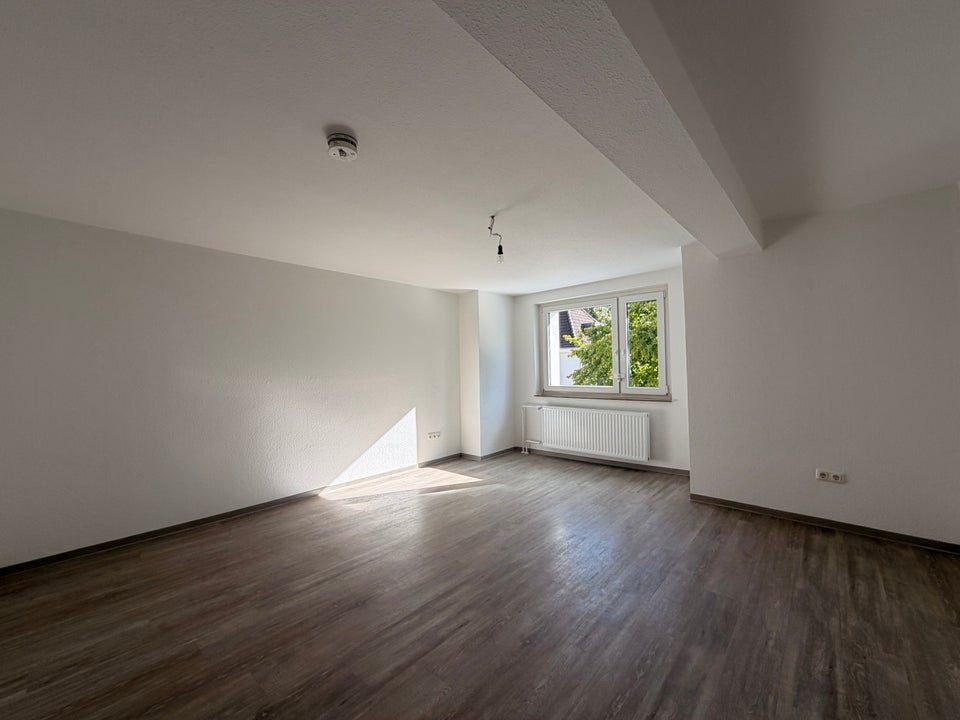 Nette Mieter gesucht: freundliche 2-Raum-Wohnung zum verlieben - Foto 1