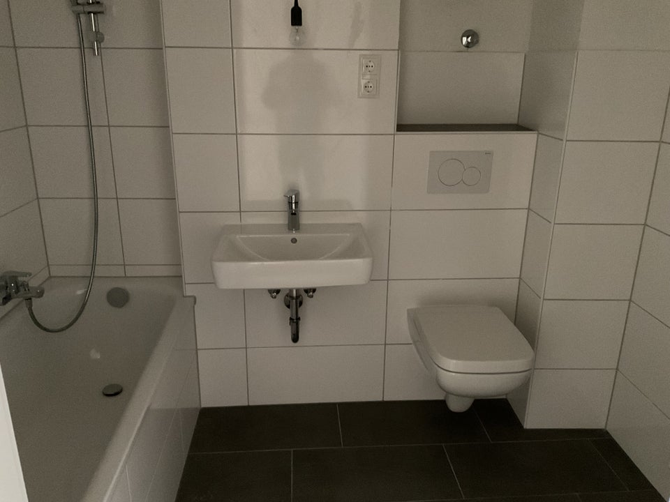 Gelegenheit: günstige 3-Zimmer-Wohnung - Photo 3