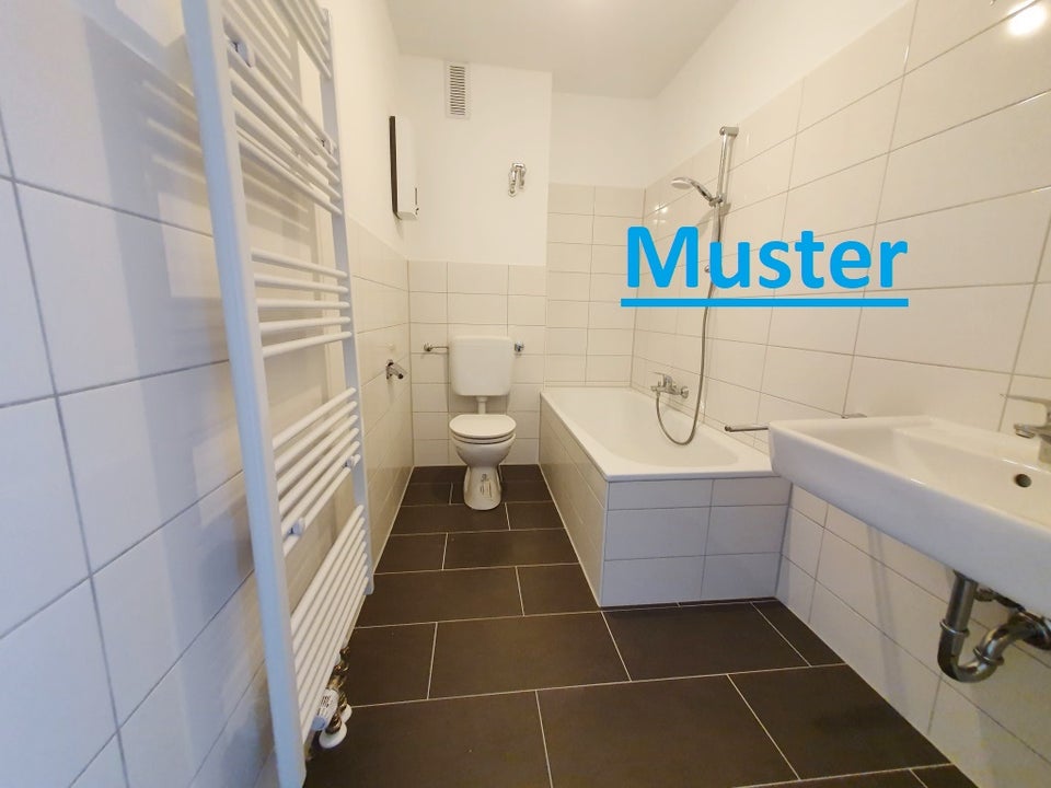 Sanierte 2-Zimmer-Wohnung in modernem Wohnhaus in Wersten - Foto 2