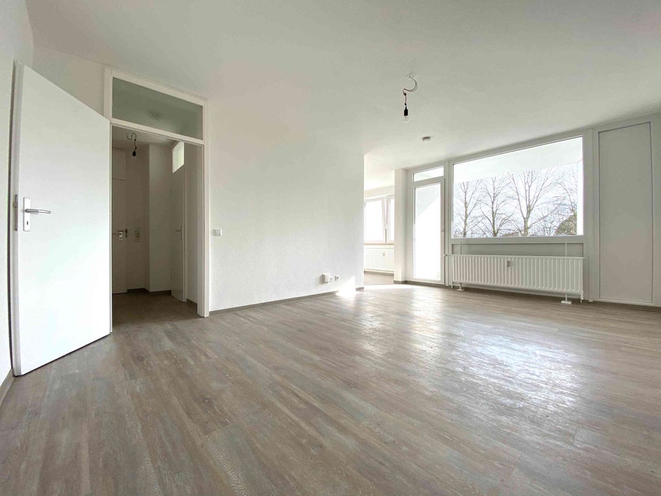 Stilvoll renovierte 2-Zimmer Wohnung mit Dusche! - Photo 1