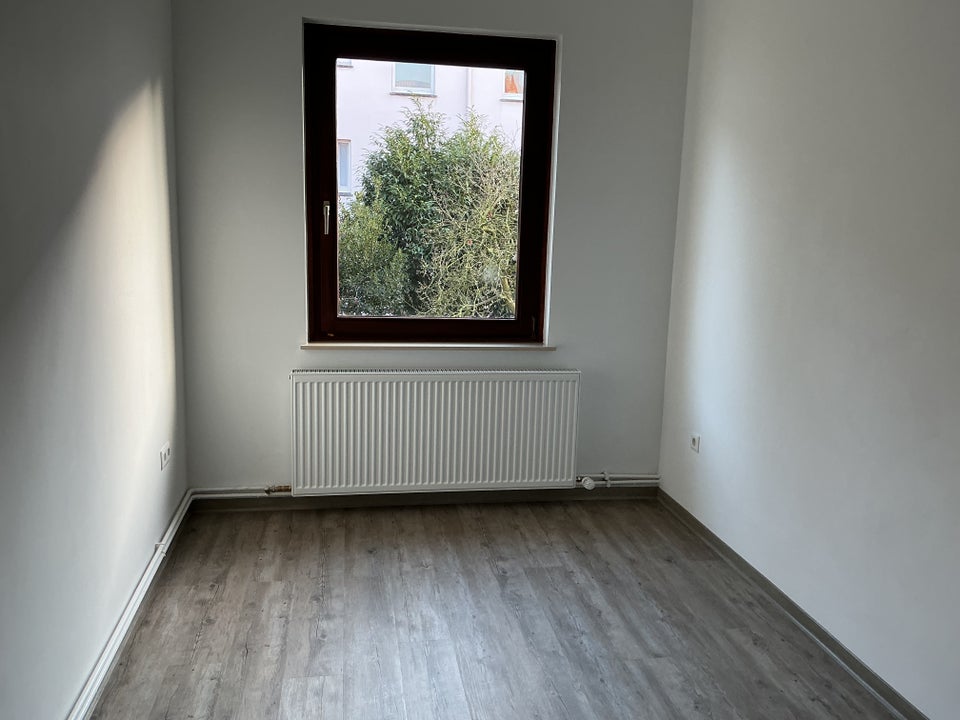 Ihr neues Zuhause: praktische 3-Zimmer-Wohnung - Foto 2