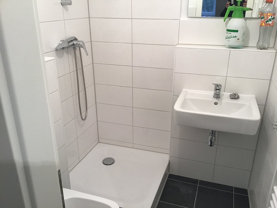 Renovierte 2,50-Zimmer-DG-Wohnung - Foto 2