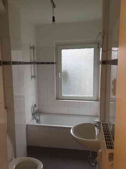 Herzlich Willkommen im frisch renovierten Zuhause! - Foto 1