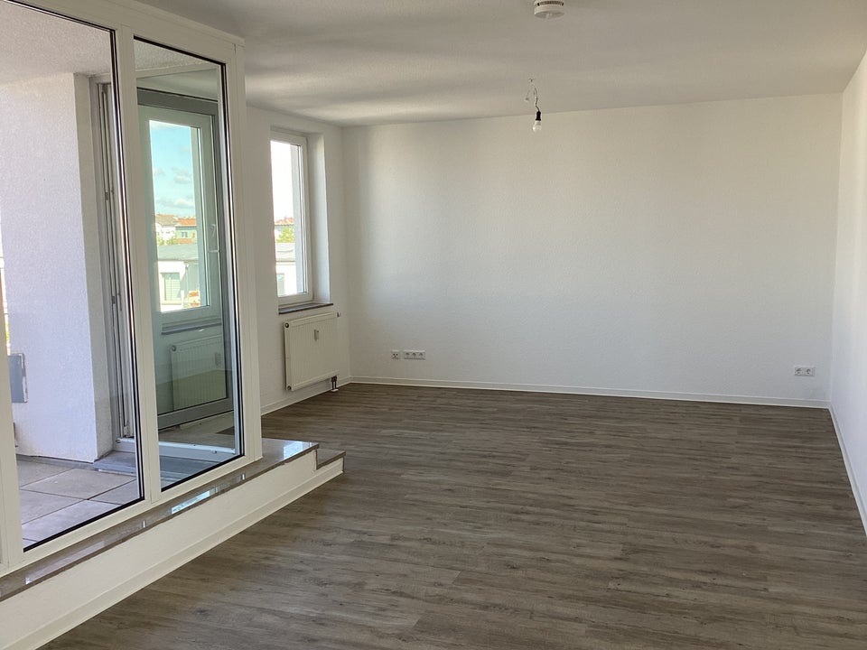 Wohnen in der Nordstadt – Renovierte 3-Zimmer-Wohnung mit ca. 70 m² – sofort bezugsfrei - Foto 1