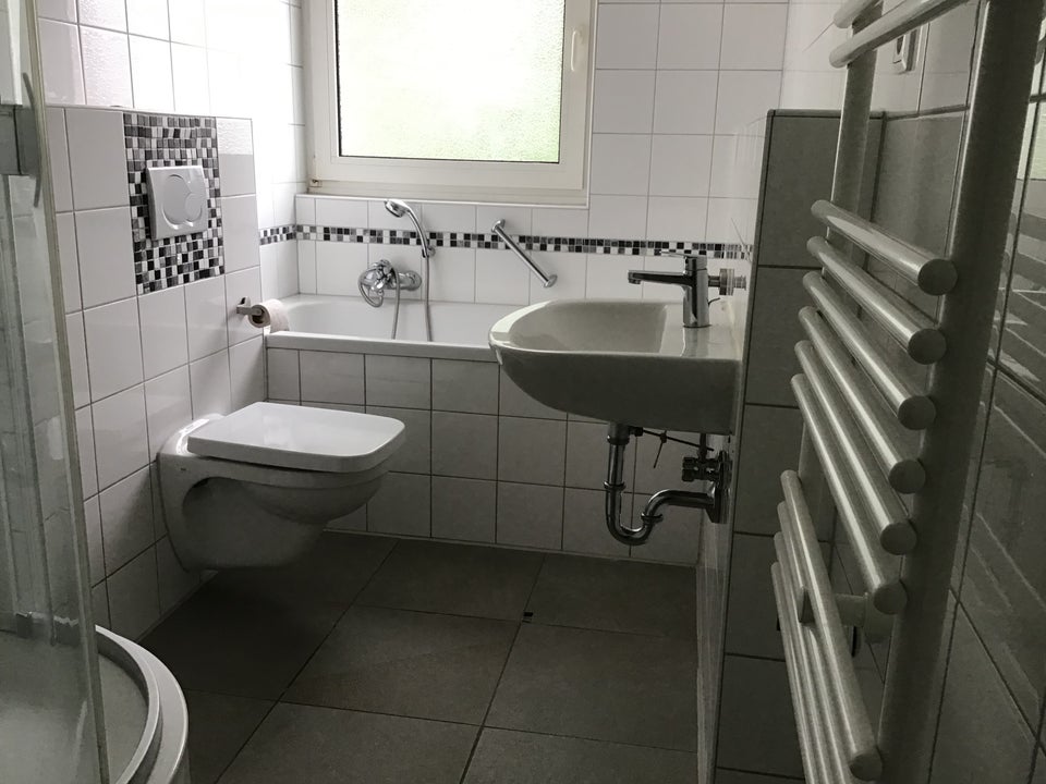 Wunderschöne 3 Zimmer Wohnung mit modernem Tageslichtbad und Balkon! - Foto 2