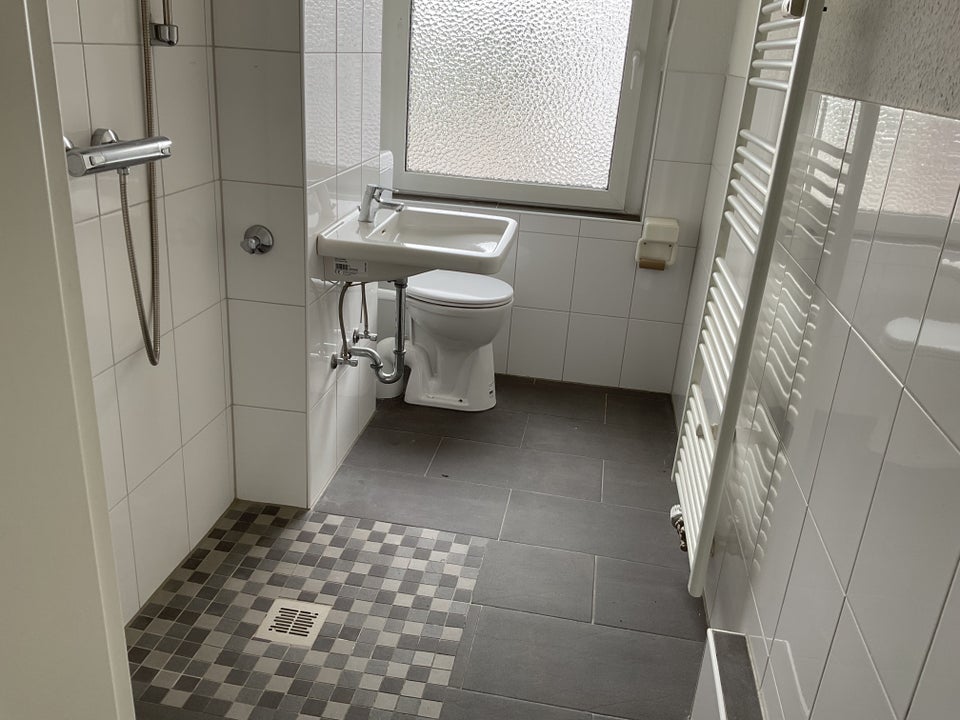 Miet mich - interessante 2-Zimmer-Wohnung - Foto 3