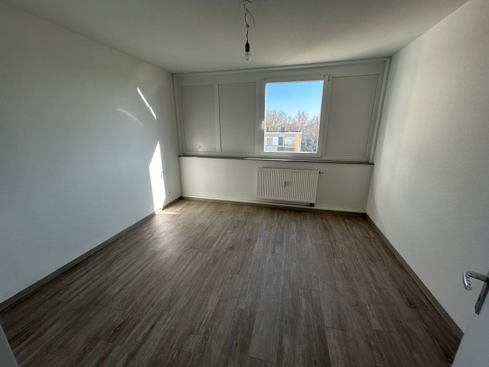 2-Zimmer-Wohnung, mit großem Wohnzimmer, direkt bezugsfertig - Foto 4