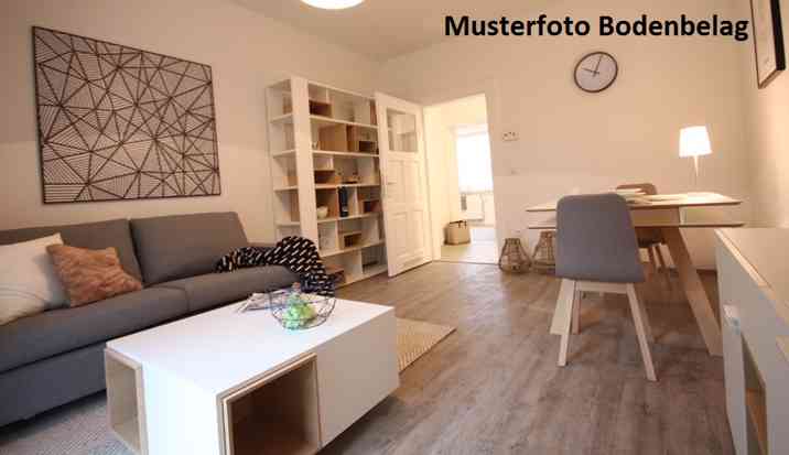 Genial zentral - 2 Zimmer -Einbauküche - Balkon - (3.OG ohne Aufzug) - Foto 1
