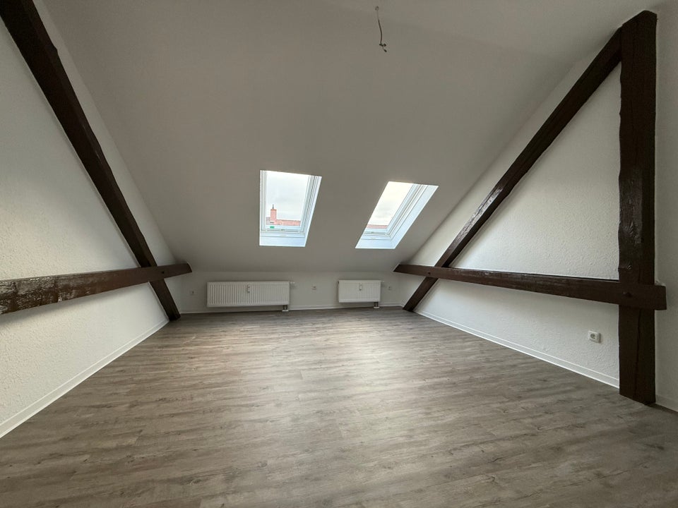 Ganz neu – Erstbezug nach Komplettsanierung! - Foto 4