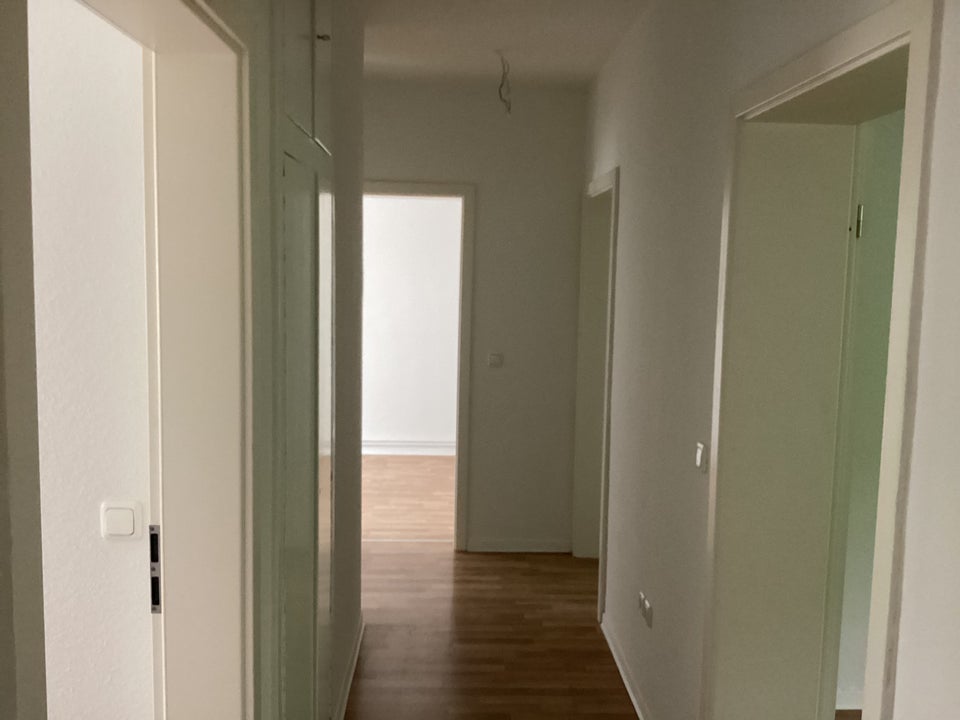 Bezugsfrertige Wohnung sucht Mieter! - Photo 4