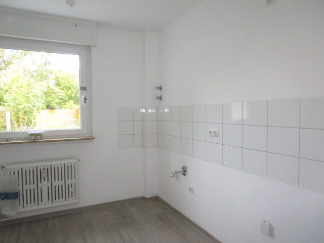 Nette Mieter gesucht: attraktive 3-Raum-Wohnung mit Sonnenbalkon - Foto 1