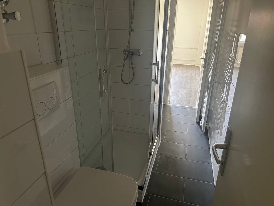 Erstbezug nach Sanierung - Photo 2