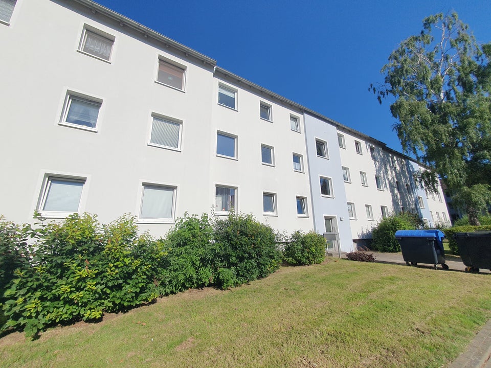 Lage schön - Wohnung noch schöner! - Photo 4