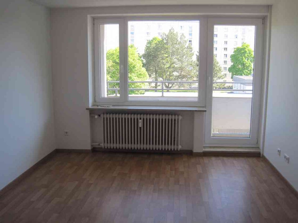 Attraktive 2-Zimmer-Wohnung mit Balkon sucht Nachmieter! - Foto 1
