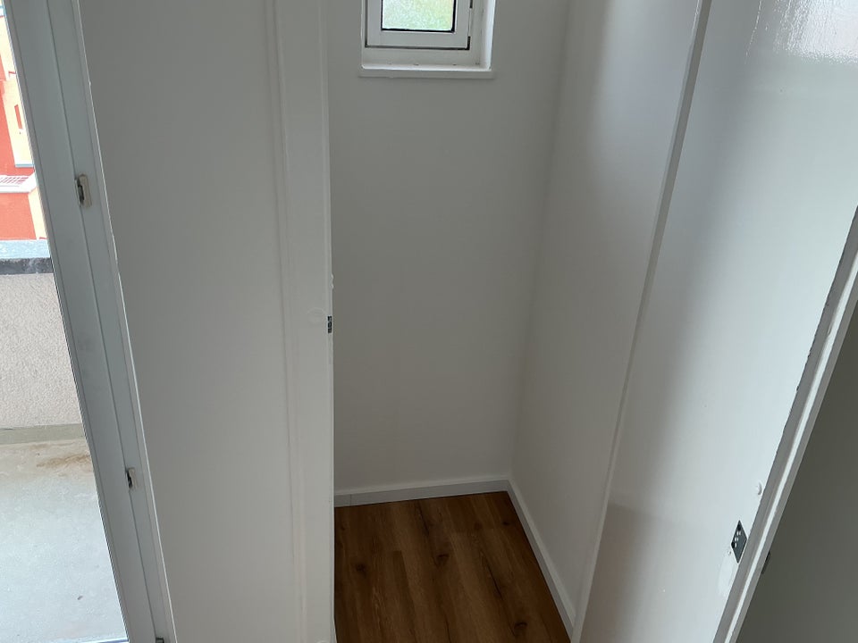 Schöne 2-Zimmer-Wohnung mit Tageslichtbad und Balkon im Limes-Quartier zu vermieten - Photo 5
