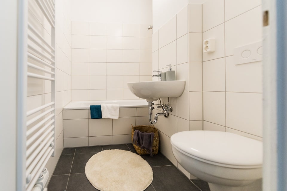 Auf gute Nachbarschaft: praktische 3-Zimmer-Wohnung mit Balkon! - Foto 4