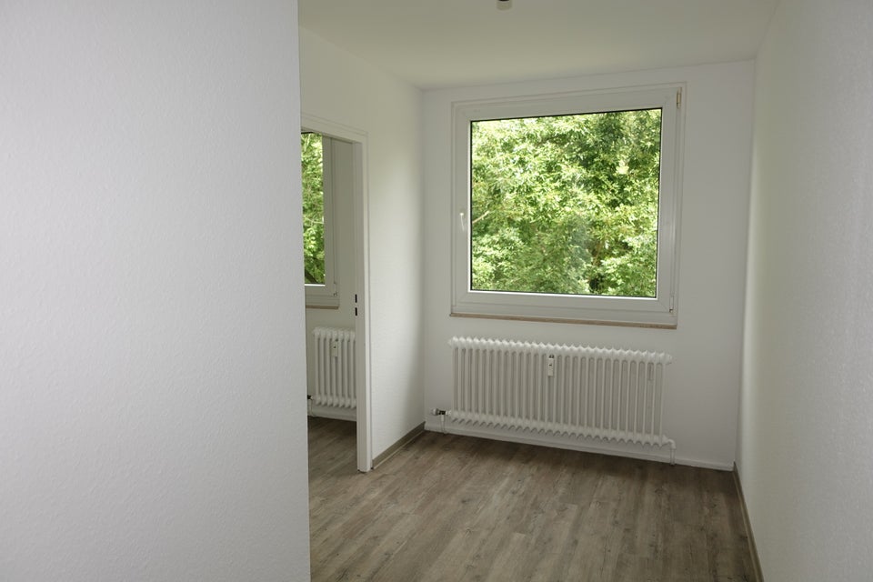 Ein tolles Wohngefühl: interessante 2-Zimmer-Wohnung mit Balkon - Photo 1