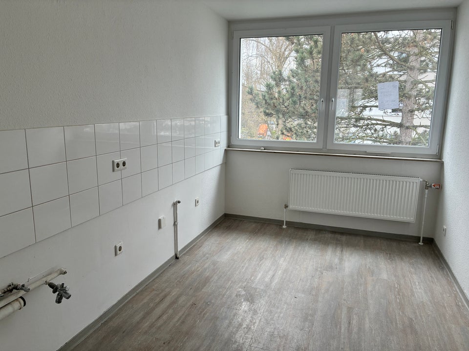 Geräumige 3-Zimmerwohnung im Herzen von Kurl -WBS erforderlich- - Photo 1