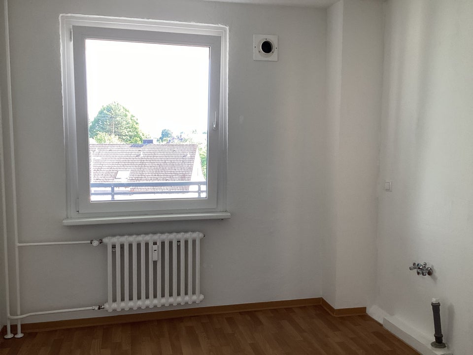 Lichtdurchflutete 2-Zimmer Wohnung mit Balkon in Baumheide - Photo 4