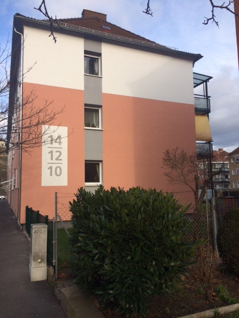 Schöner Wohnen: günstig geschnittene 2,5-Zimmer-Wohnung mit Balkon sucht Sie! - Photo 2