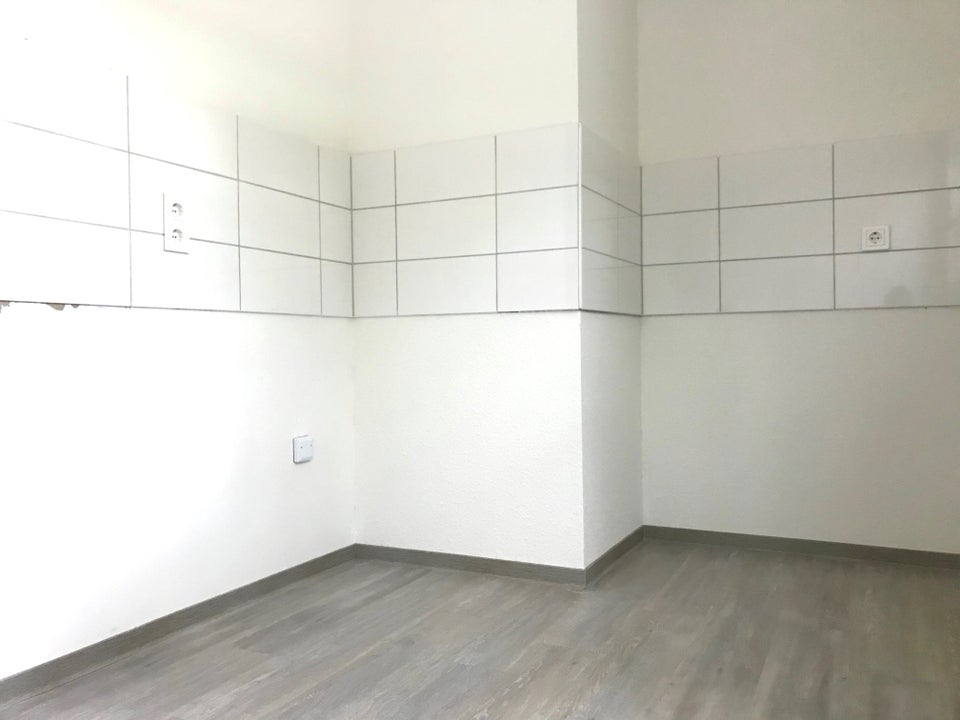 Eleganz und Komfort auf 3 Zimmern - Wilkommen zuhause! (mit Aufzug) - Foto 1