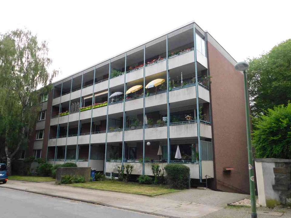 Südviertel: Bezugsfertige 3-Zi.-Whg. mit sehr großem Balkon - Photo 4