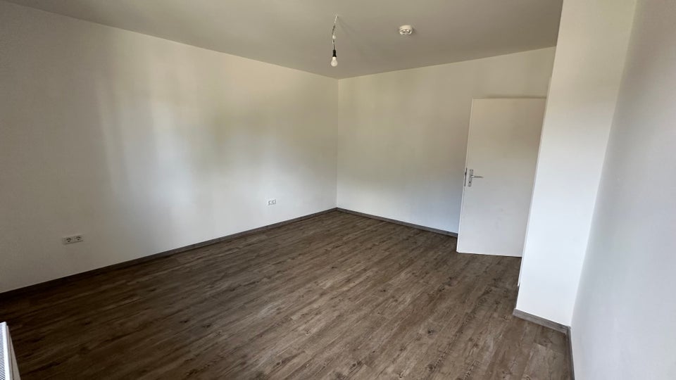 Tolle 3,5-Zimmer-Wohnung mit Balkon - Photo 3