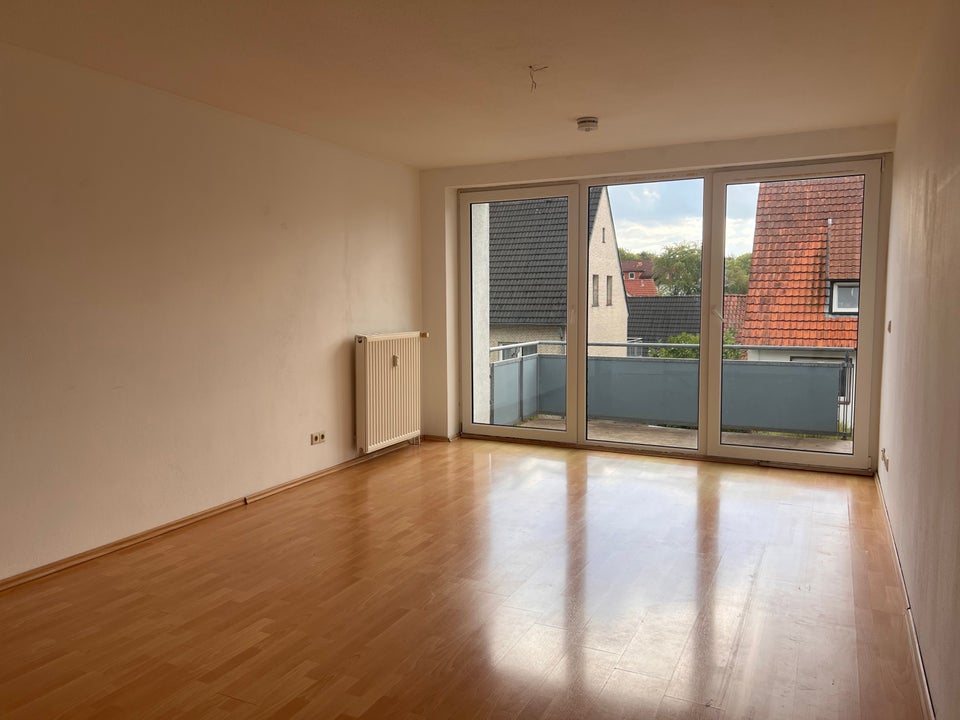 Helle 3-Zimmer-Wohnung frei - Foto 1