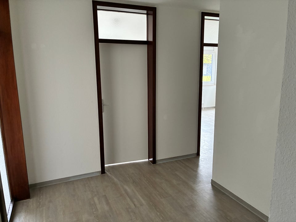 Schöne Wohnung sucht Mieter: geräumige 3,5-Zimmer-Wohnung - Foto 3