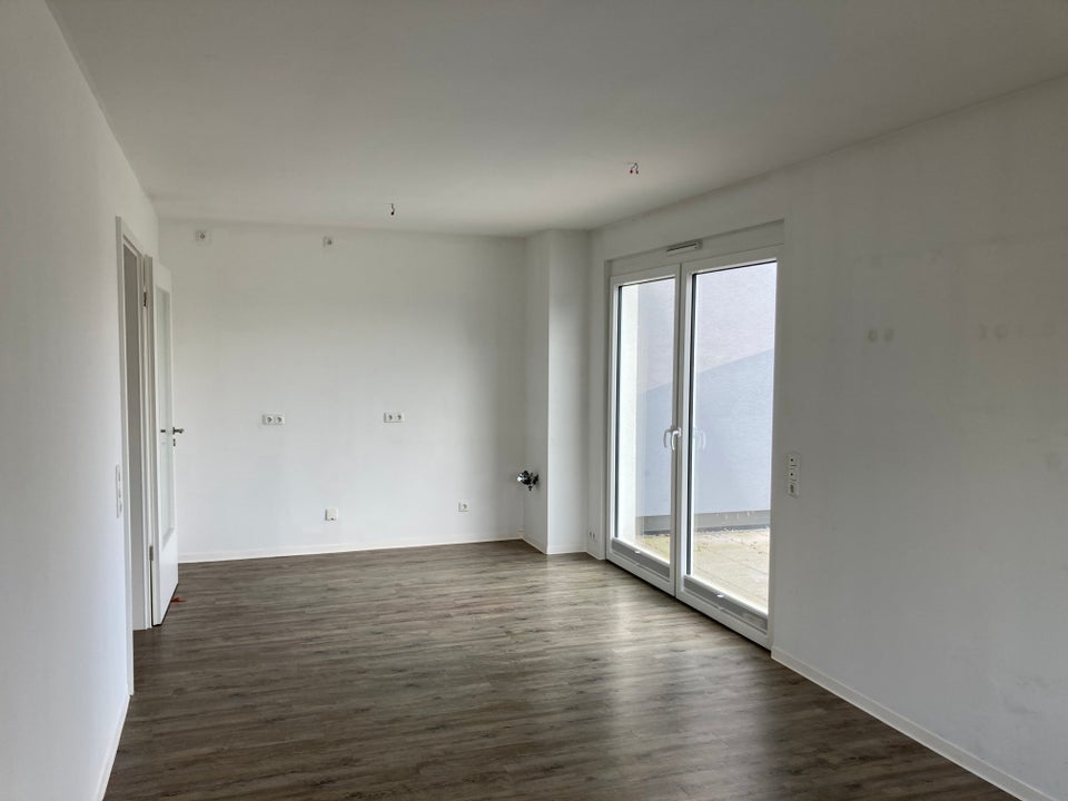 Preisgünstige und ansprechende 4,5-Zimmer-Wohnung - Foto 1