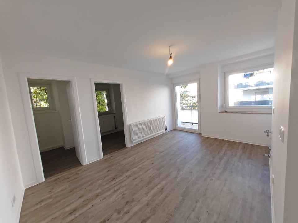 Große Stadtwohnung gesucht? Schnell zugreifen! - Ideal auch für eine WG - Foto 2