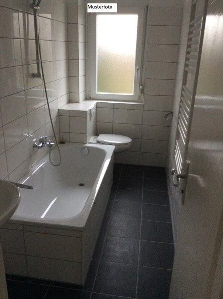 Neues Zuhause gesucht? - 3,5-Zimmerwohnung mit Balkon. - Foto 1